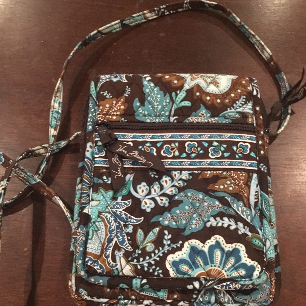 Vera Bradley cross body purse